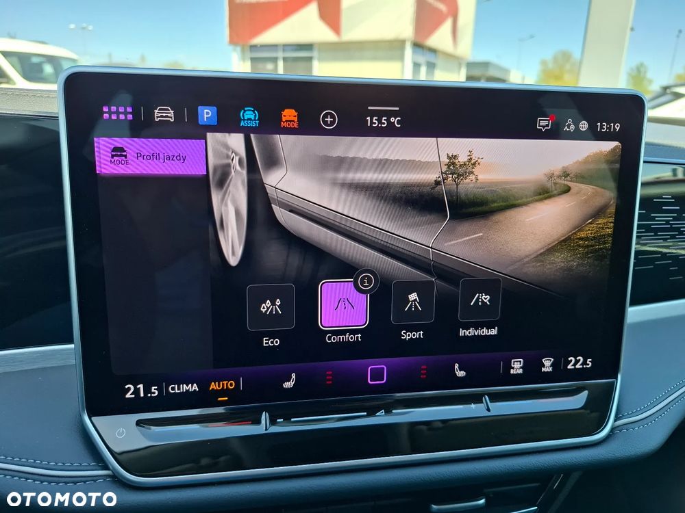 Volkswagen Passat Variant 2.0 TDI SCR DSG Elegance - 36