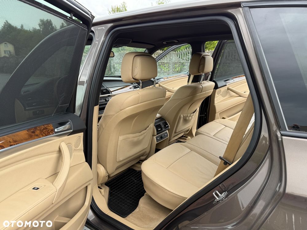 BMW X5 xDrive40d Edition Exclusive - 23