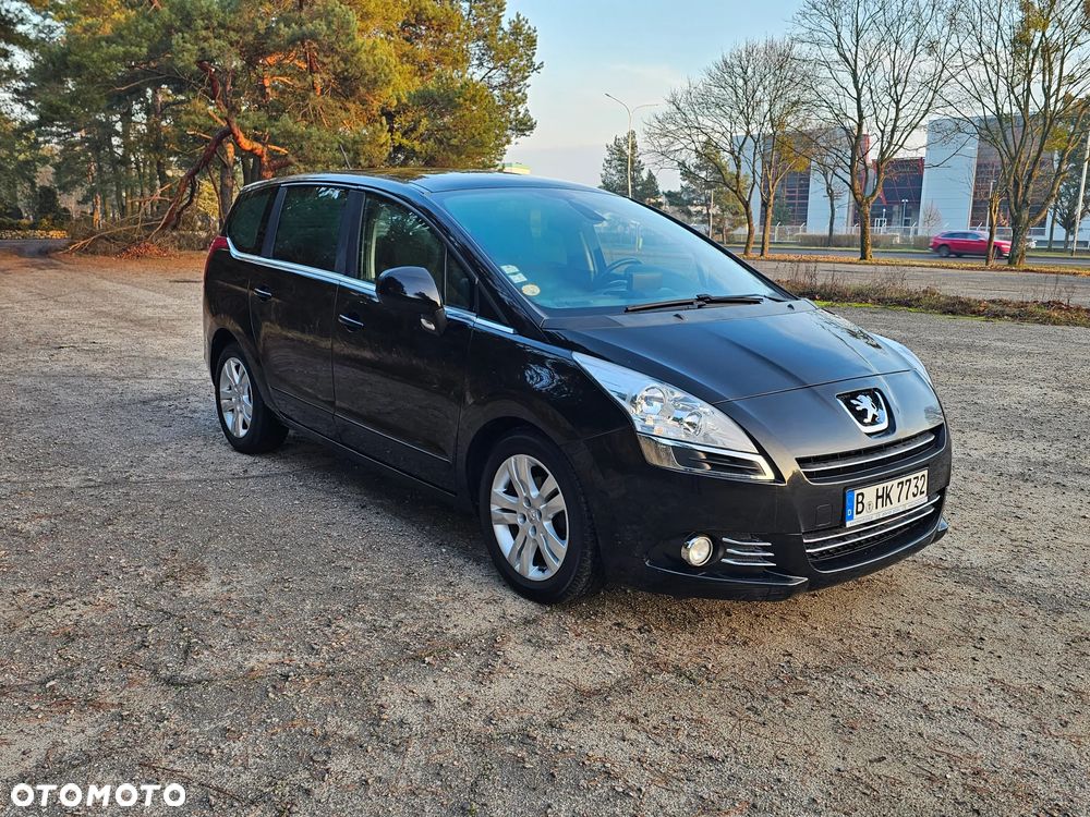 Peugeot 5008 - 10