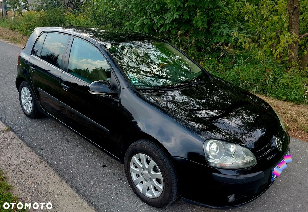 Volkswagen Golf 2.0 FSI Comfortline - 3