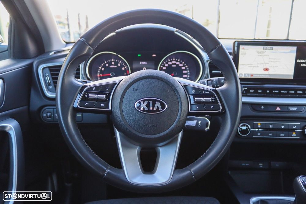 Kia Ceed SW - 23