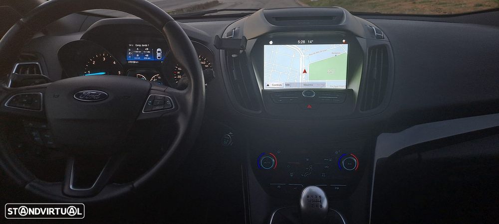 Ford Kuga 1.5 TDCi ST-Line - 7