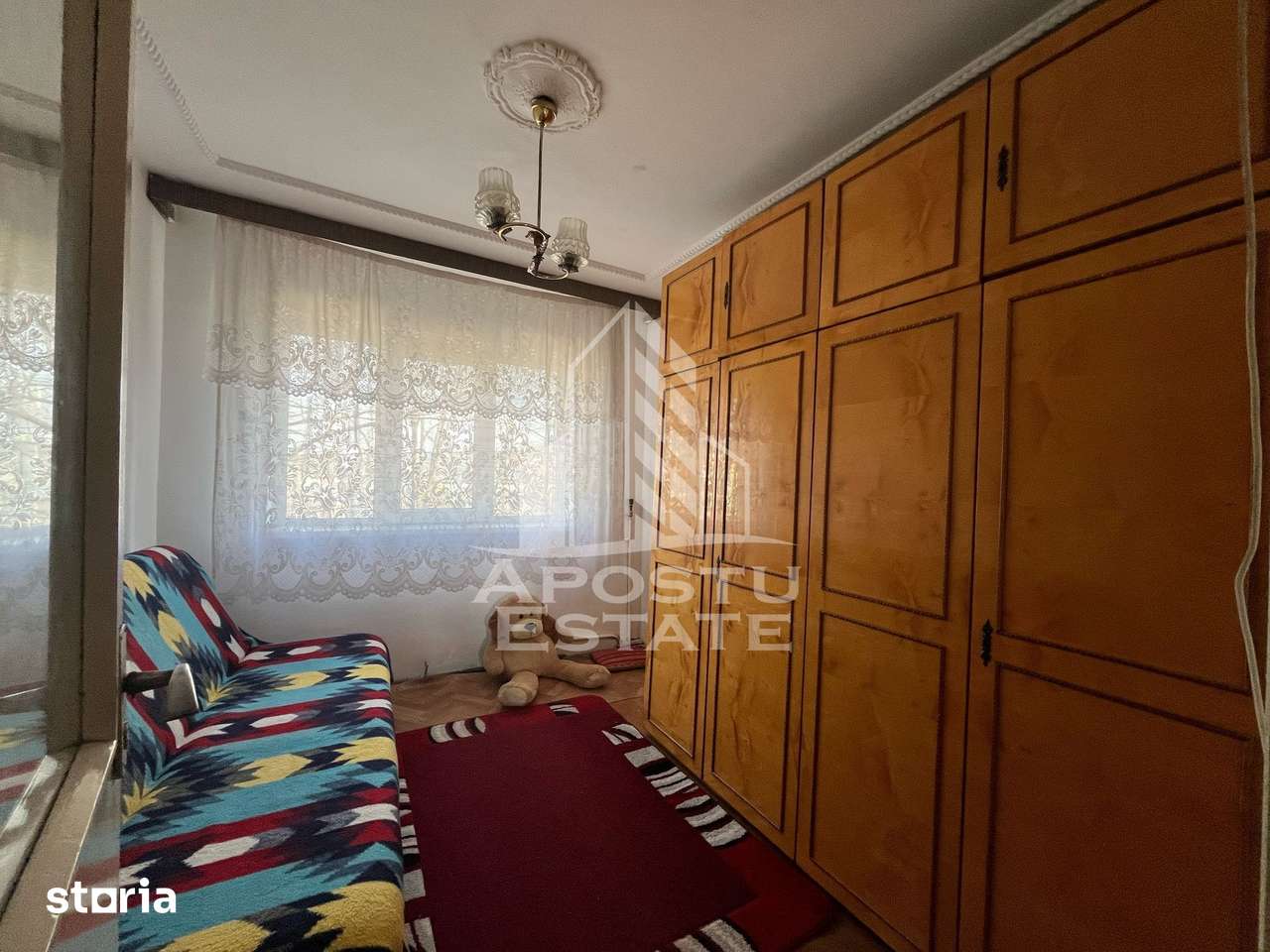 Apartament cu 3 camere, decomandat, situat in zona Sagului — fotografia 3