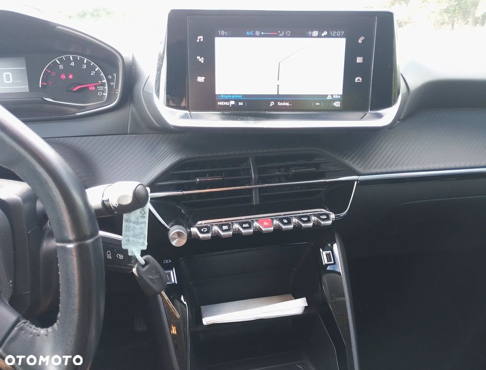 Peugeot 208 1.5 BlueHDi Allure Pack S&S - 12