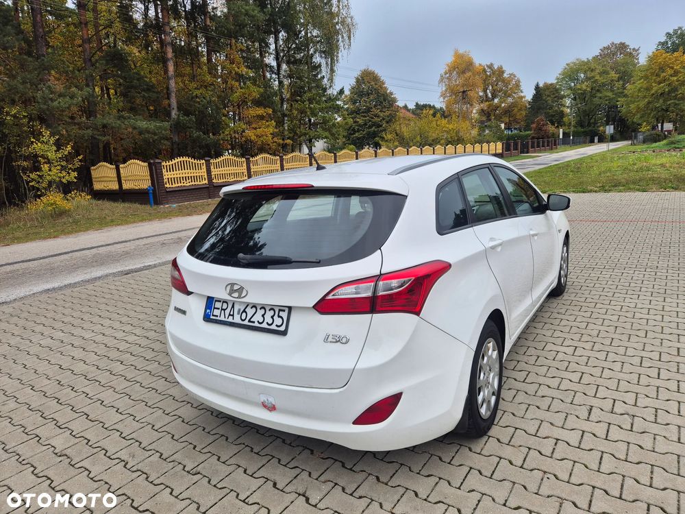 Hyundai i30 1.6 CRDi Comfort - 19