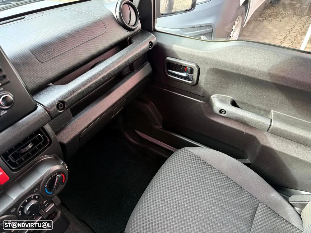 Suzuki Jimny 1.5L JLX - 11