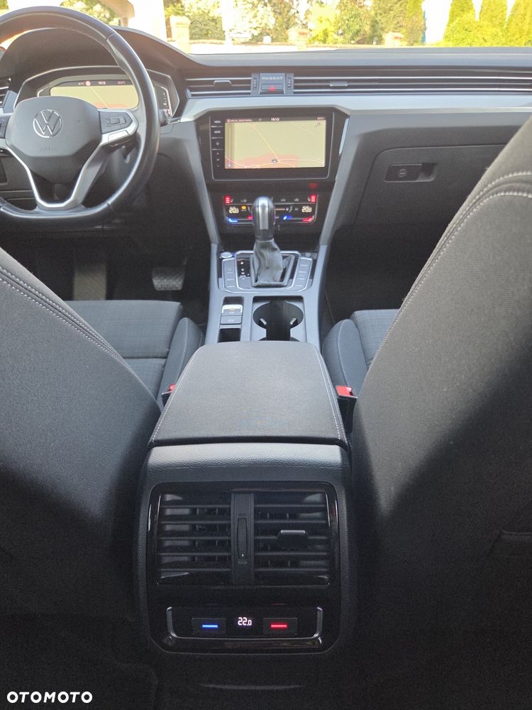 Volkswagen Passat 2.0 TDI BMT Highline DSG - 23