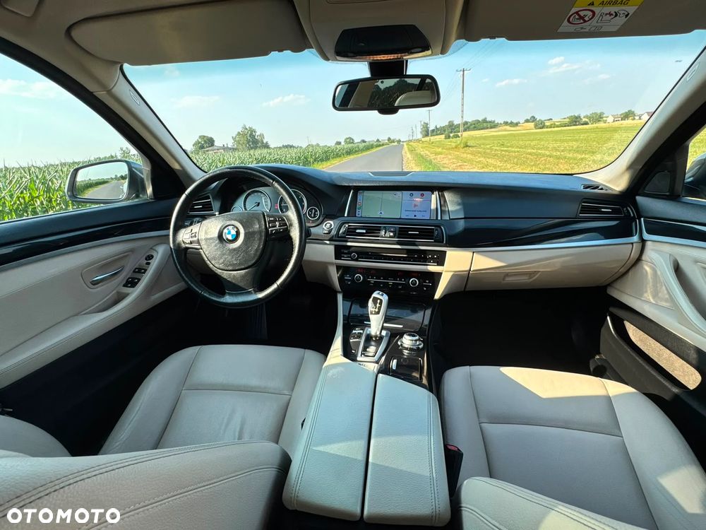 BMW Seria 5 518d - 20