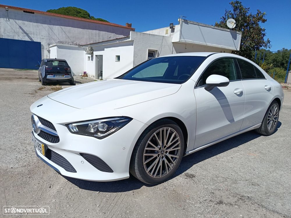 Mercedes-Benz CLA 200 - 4