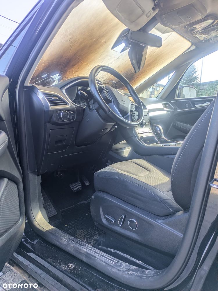 Ford S-Max 2.0 TDCi Titanium PowerShift - 8