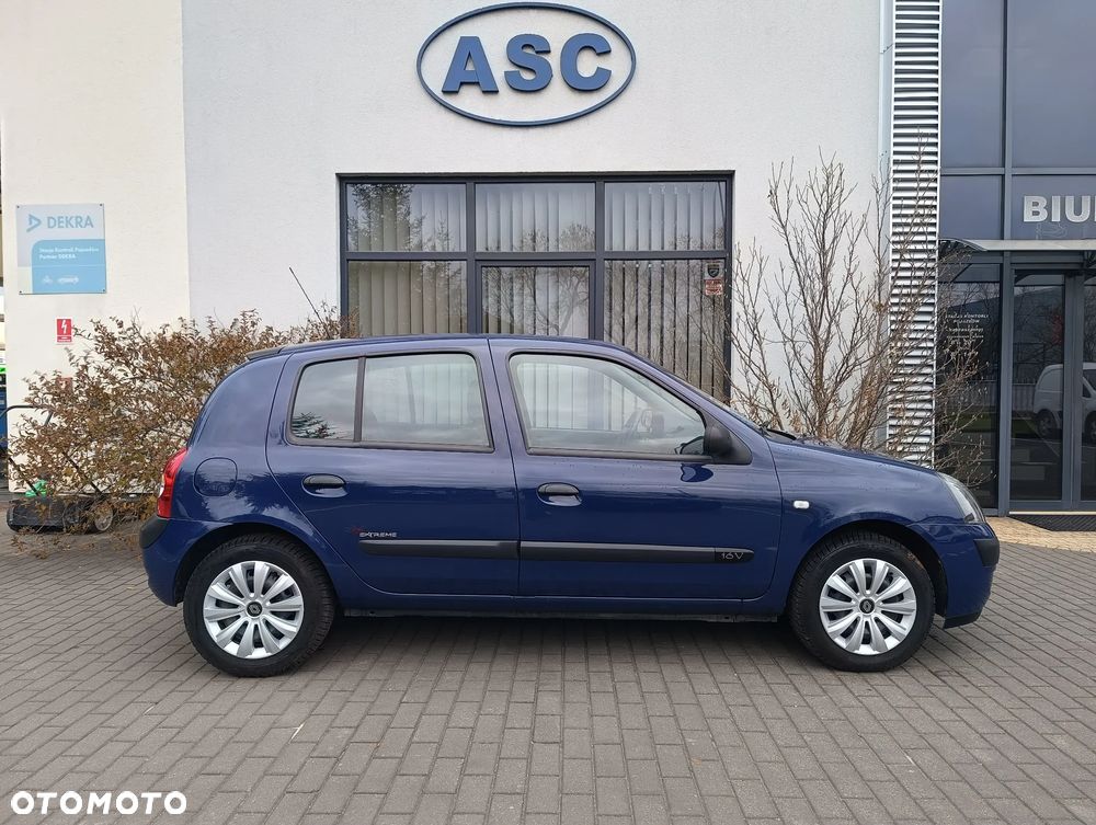 Renault Clio 1.2 16V 75 Dynamique - 19