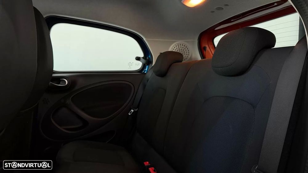 Smart ForFour EQ - 24