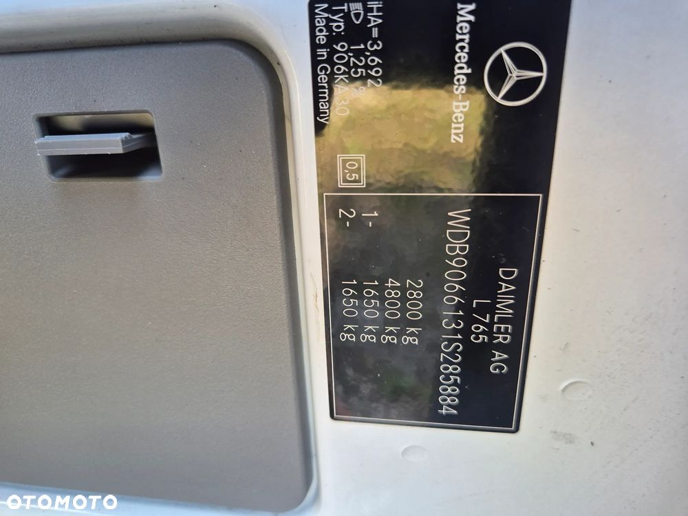 Mercedes-Benz Sprinter - 29