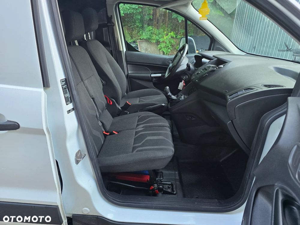 Ford Transit Connect - 10