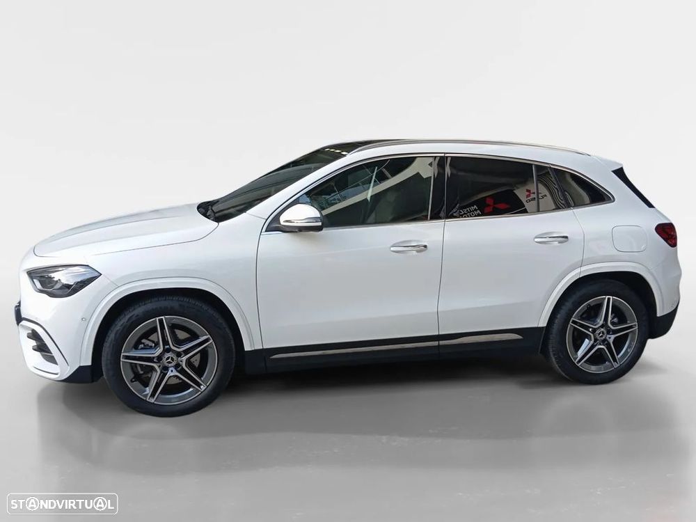 Mercedes-Benz GLA 200 d - 3