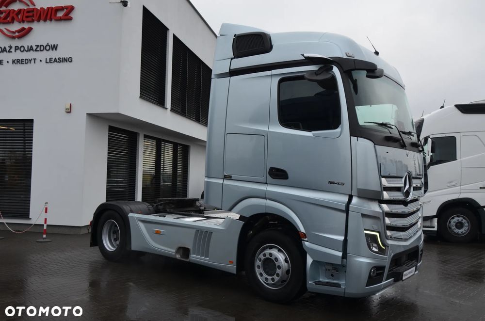 Mercedes-Benz ACTROS L 1843  10.2022r. ADR! ECO FULL LED ACC ASYSTENT KAMERY NAVI 9468 - 4