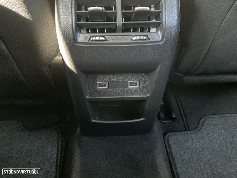 Peugeot 308 SW 1.5 BlueHDi Allure Pack EAT8 - 39