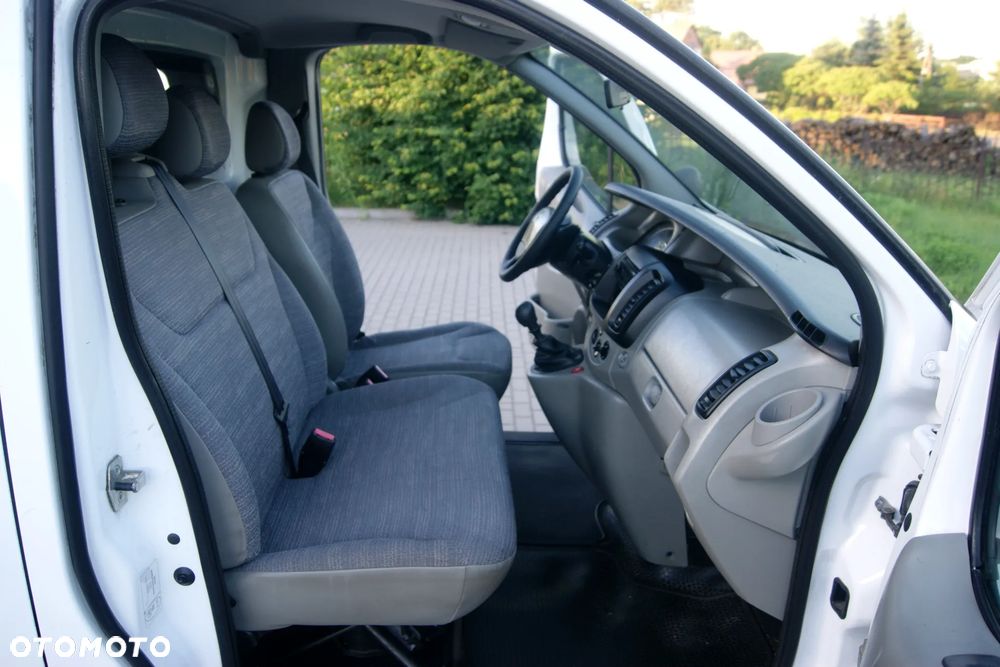 Renault TRAFIC - 28