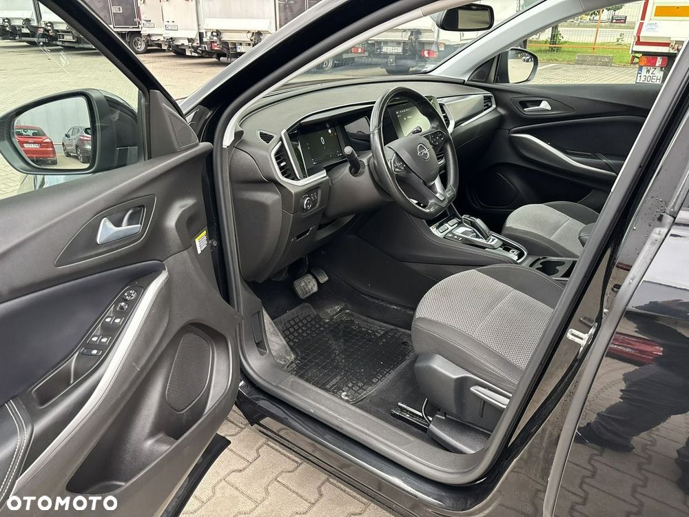 Opel Grandland 1.2 T Business Edition S&S - 11