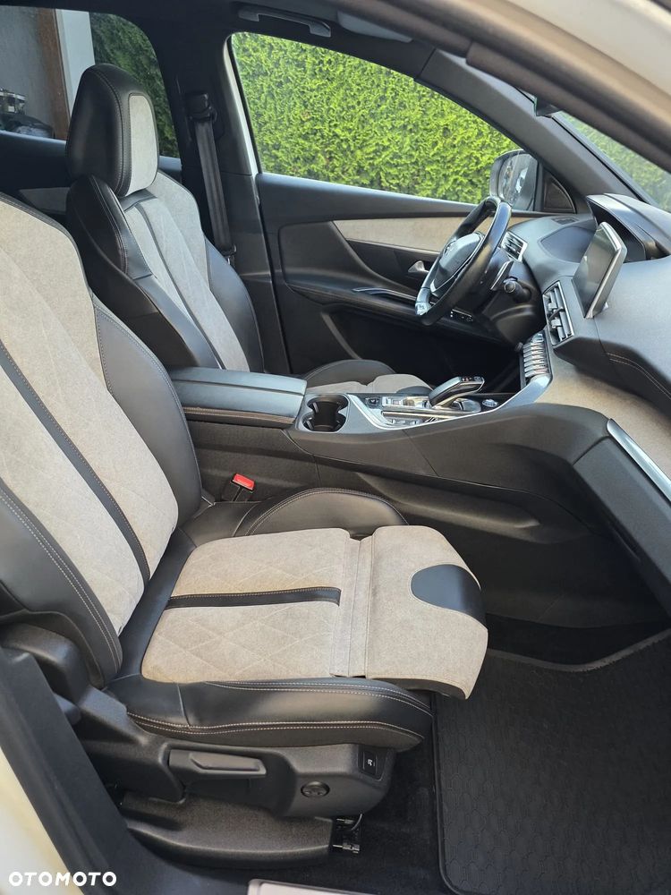 Peugeot 3008 - 16