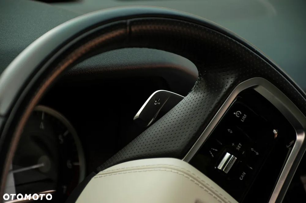 Land Rover Range Rover Velar P250 R-Dynamic S - 34