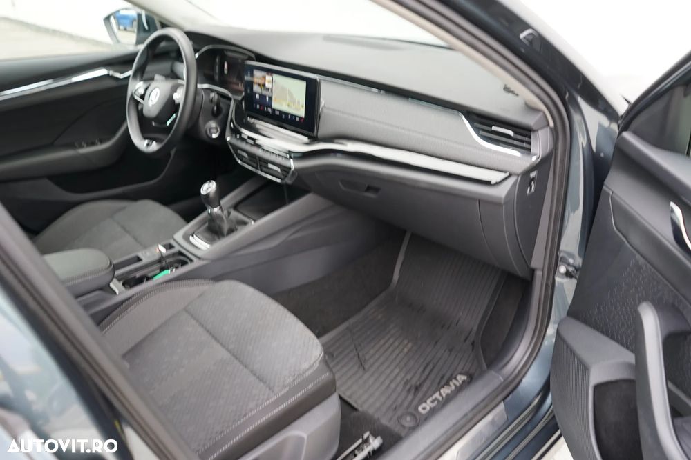 Skoda Octavia 2.0 TDI Style - 29