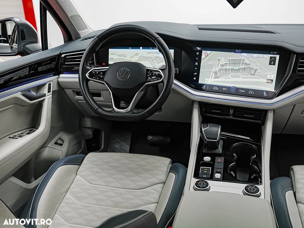 Volkswagen Touareg 3.0 V6 e-Hybrid 4Motion Aut. Elegance - 8