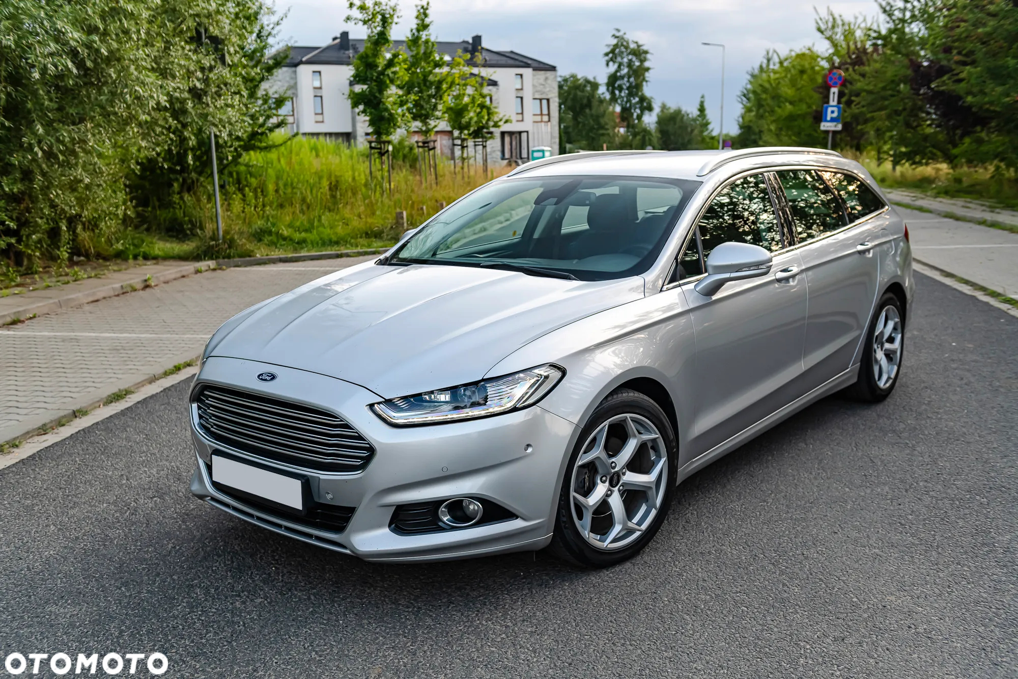 Ford Mondeo 2.0 TDCi Titanium PowerShift - 16
