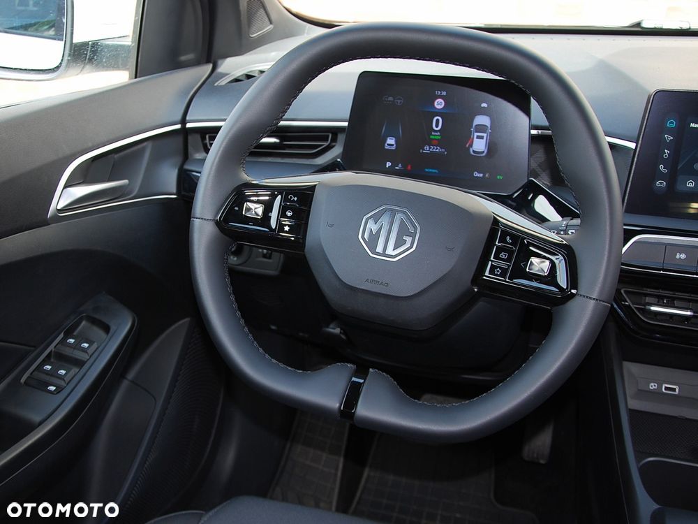 MG MG3 3 Hybrid+ Luxury - 37