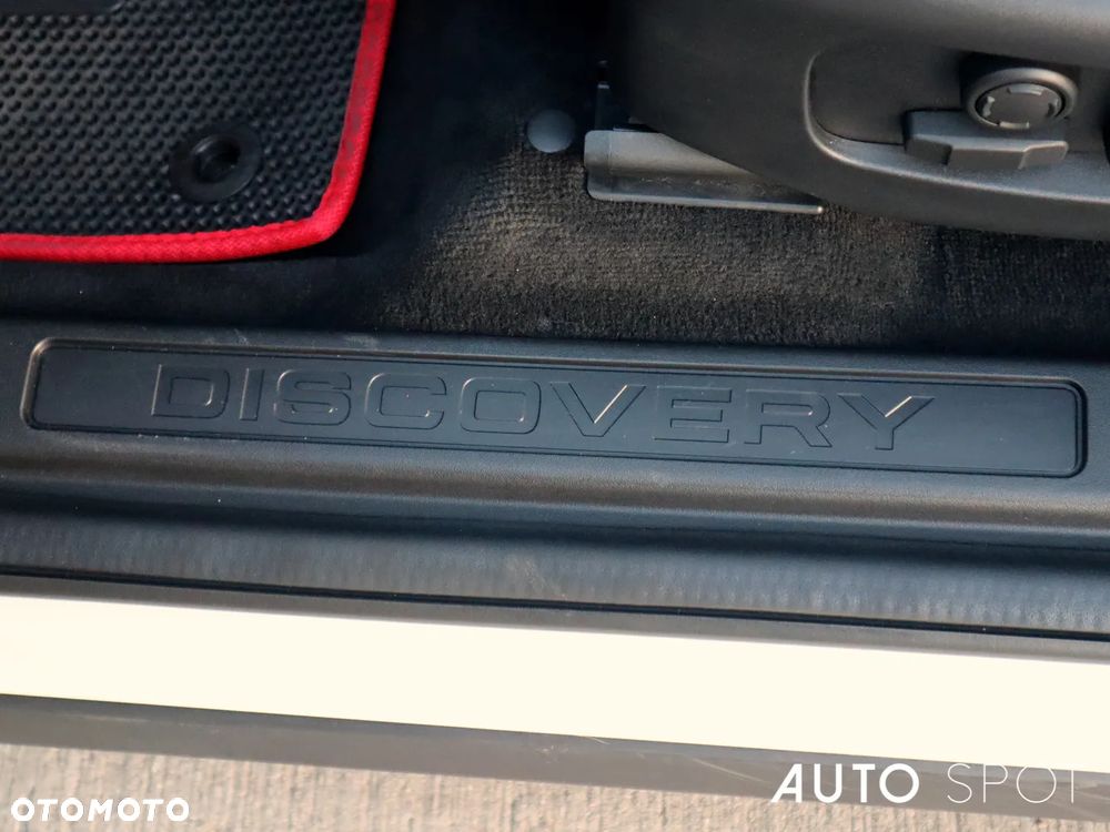 Land Rover Discovery Sport 2.0 P200 mHEV SE - 20