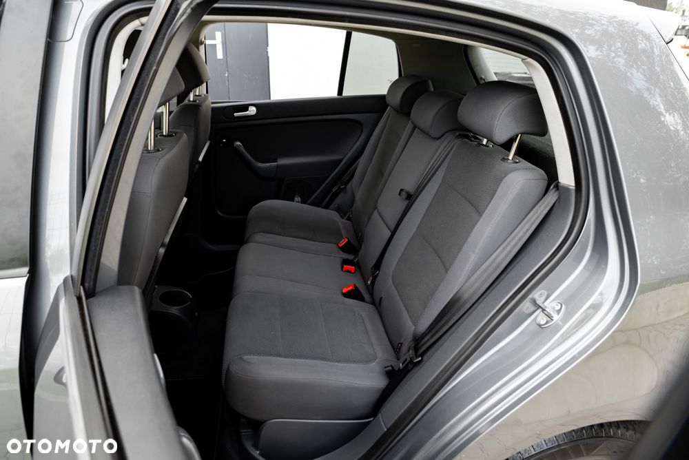 Volkswagen Golf Plus 1.6 Trendline - 19