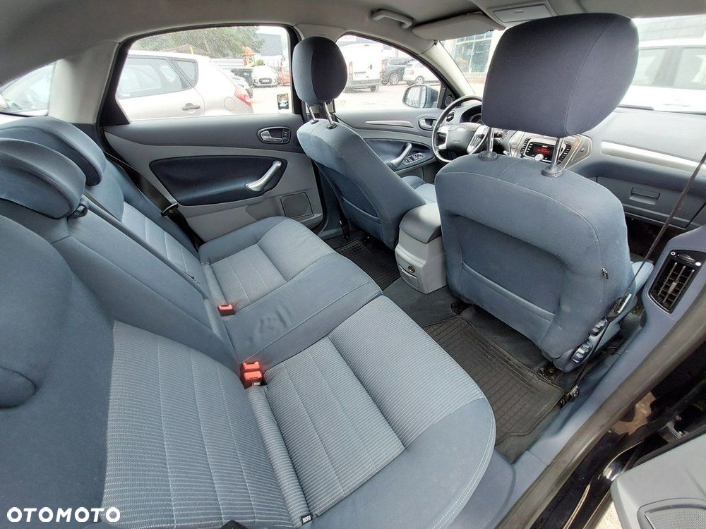 Ford Mondeo - 6