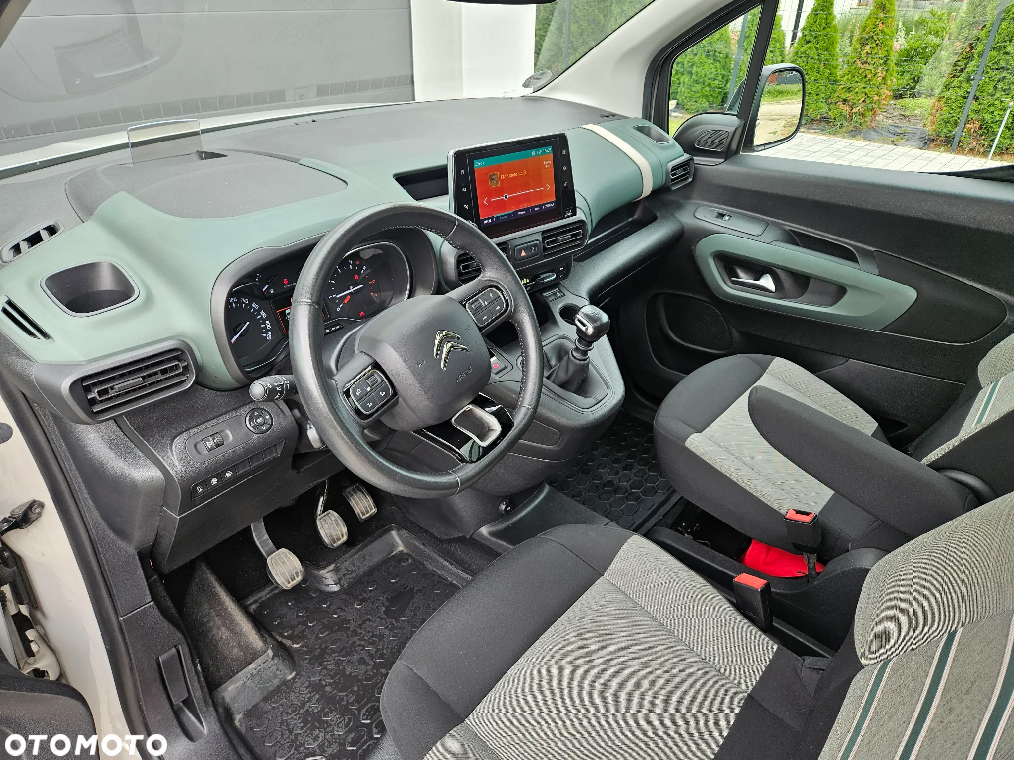 Citroën Berlingo M 1.2 PureTech Shine S&S - 11