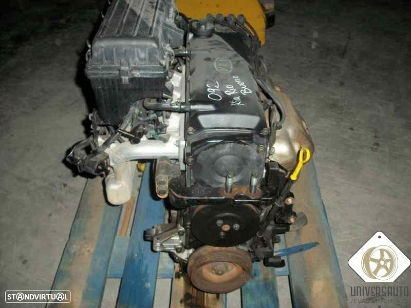 MOTOR COMPLETO KIA RIO BREAK FAMILIAR 2001 - 6