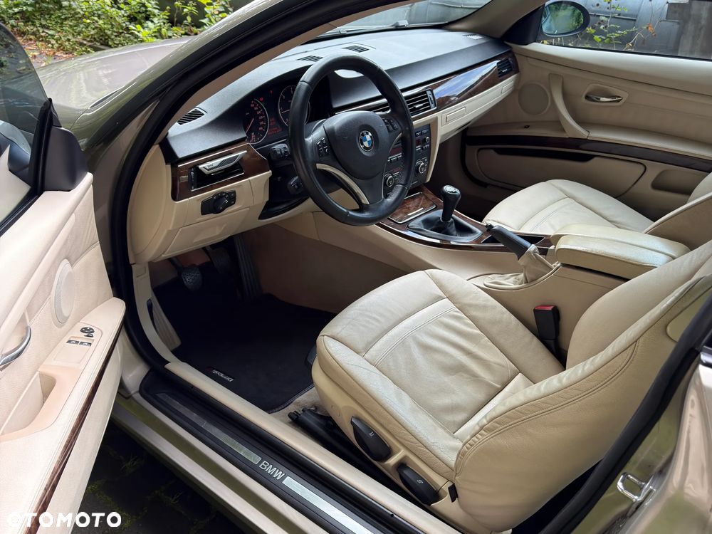 BMW Seria 3 320d DPF - 8