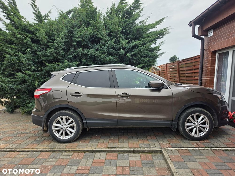 Nissan Qashqai - 1