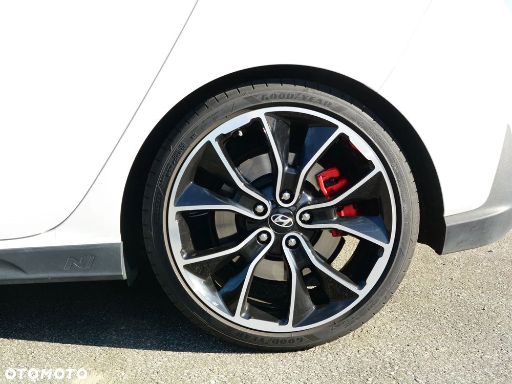 Hyundai i30 N 2.0 T-GDI Performance - 17