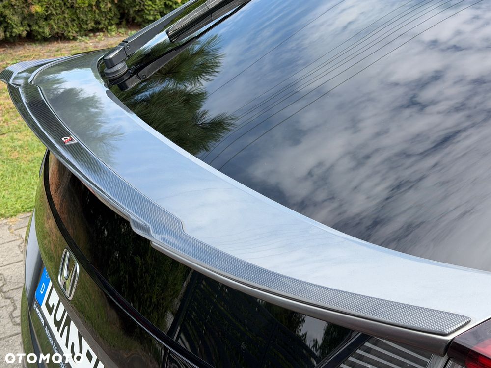 Honda Civic 1.8 i-VTEC Sport Black Edition - 13