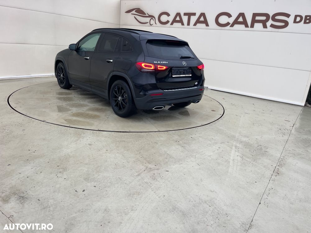 Mercedes-Benz GLA 220 d 8G-DCT AMG Line - 10