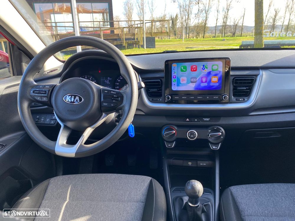 Kia Stonic 1.2 by FILA - 14
