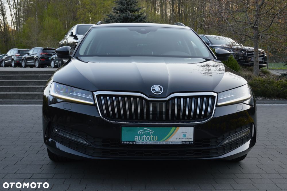 Skoda Superb 2.0 TDI SCR Sportline DSG - 13