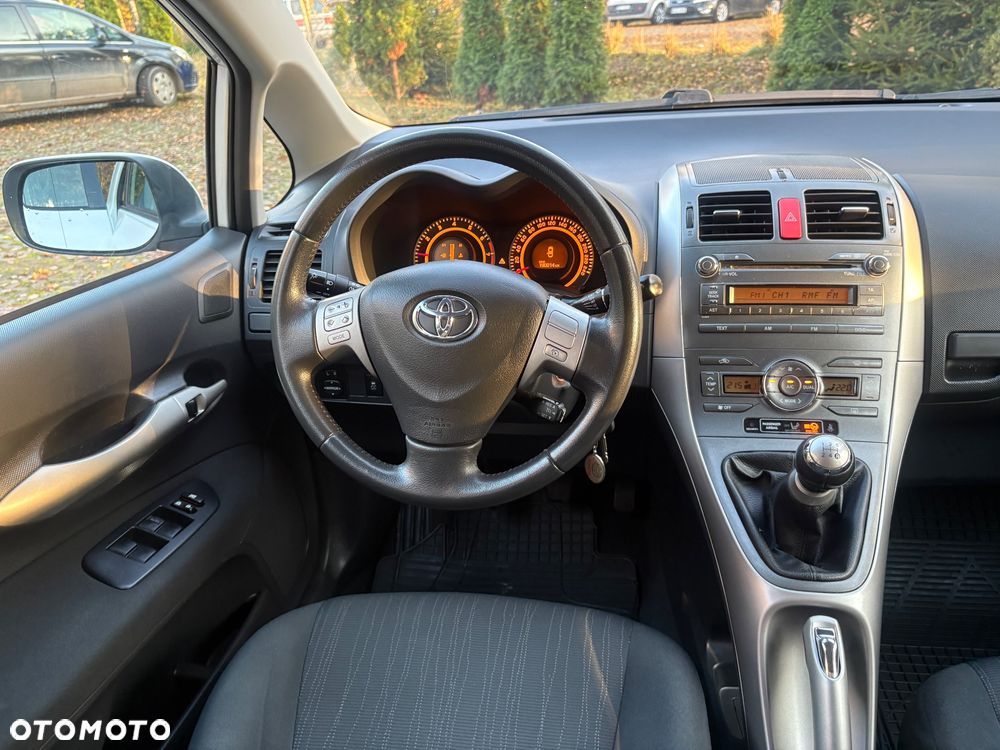 Toyota Auris 1.6 VVT-i Prestige - 36