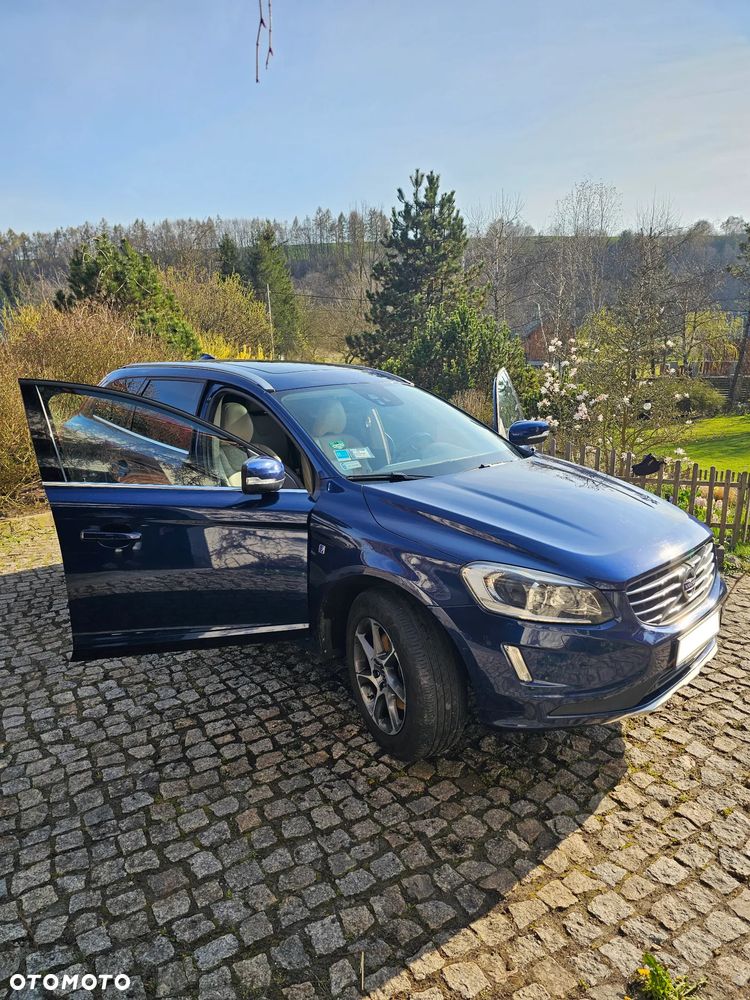 Volvo XC 60 D4 AWD Ocean Race - 3