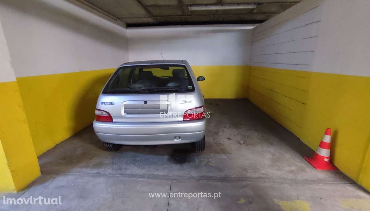 Venda de Lugar de Garagem com 26.7m2, Póvoa de Varzim - Grande imagem: 2/5