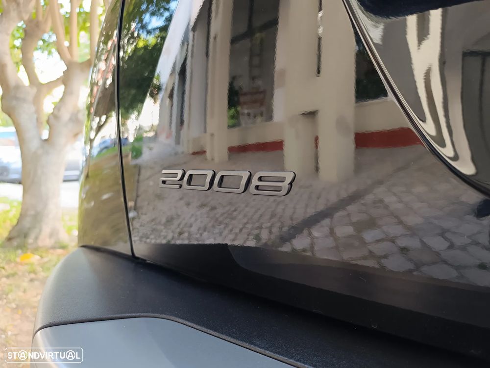 Peugeot 2008 1.2 PureTech Active Pack - 12
