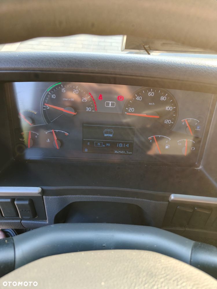 Volvo FM - 6