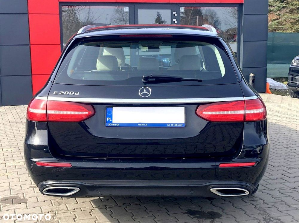 Mercedes-Benz Klasa E - 3