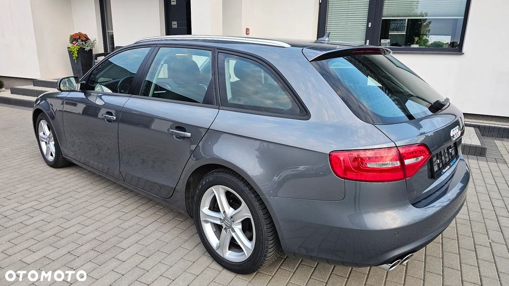Audi A4 Avant 2.0 TDI S tronic design - 2