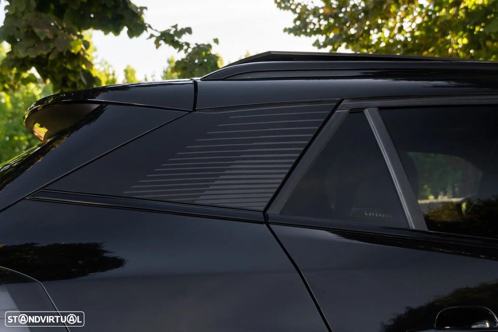 Peugeot 2008 1.2 PureTech GT - 37