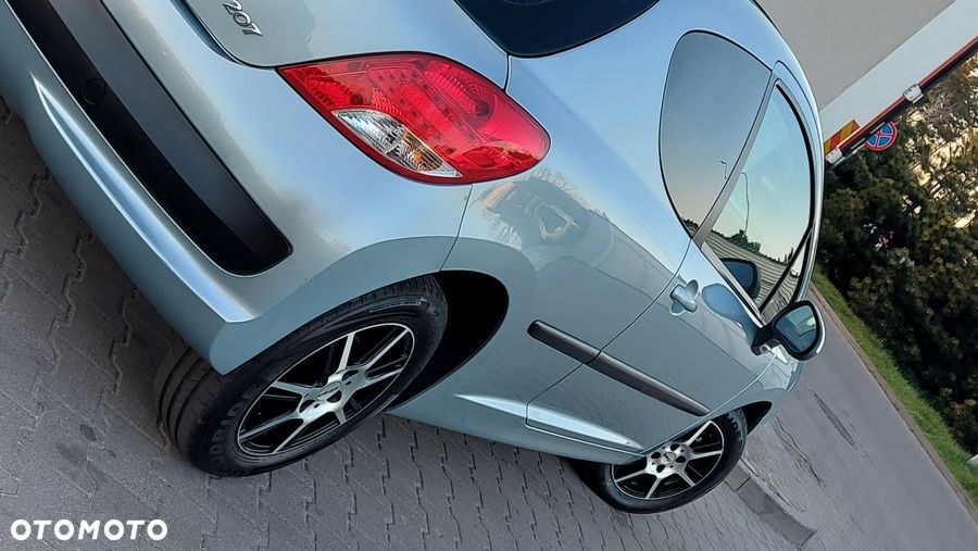 Peugeot 207 75 Tendance - 36